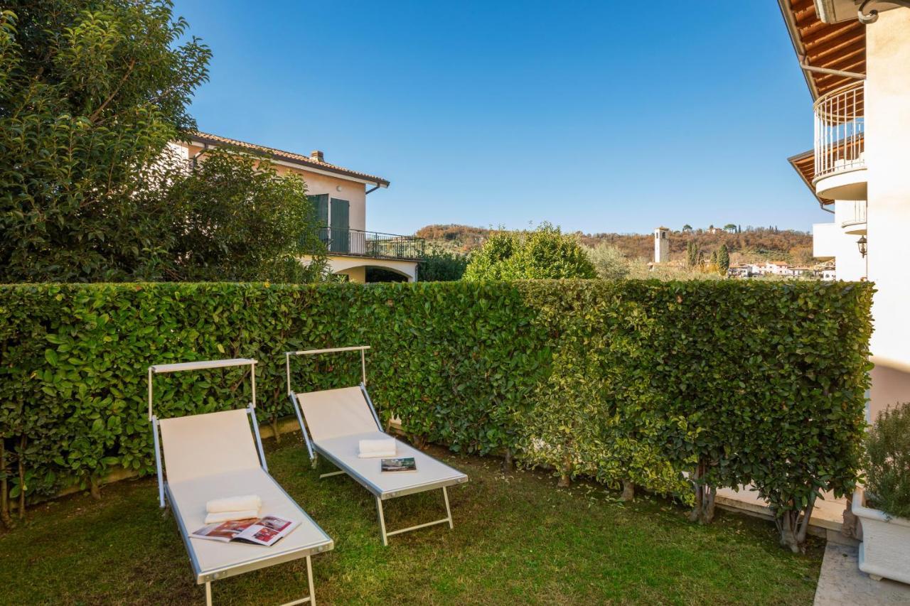 La Romantica Holiday Home By Wonderful Italy Manerba del Garda Exterior foto